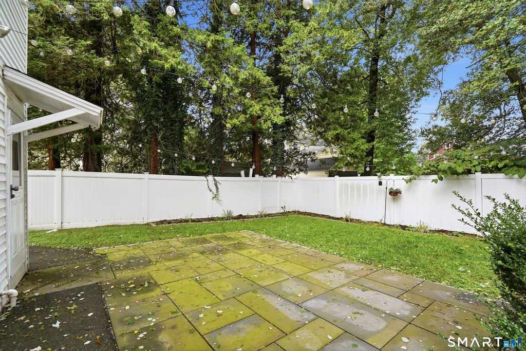 144 Flushing Avenue - Photo 18
