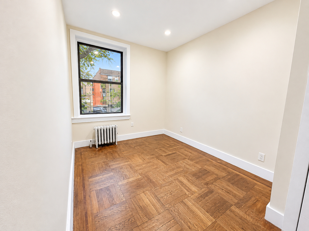 8630 23rd Avenue - Photo 5