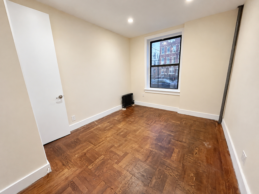 8630 23rd Avenue - Photo 7