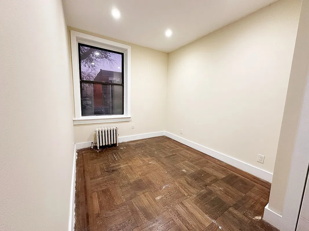 8630 23rd Avenue - Photo 5