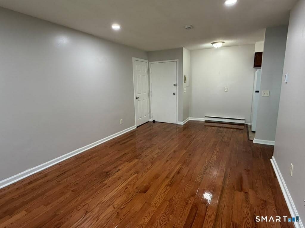 201 Bretton Street - Photo 5