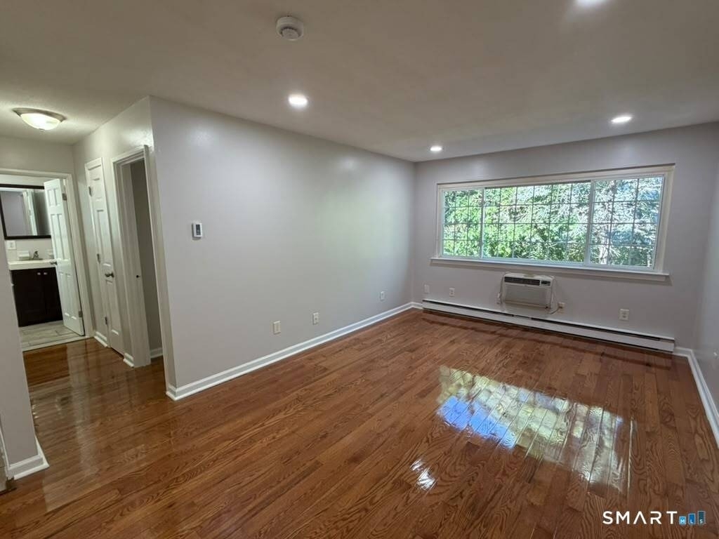 201 Bretton Street - Photo 4