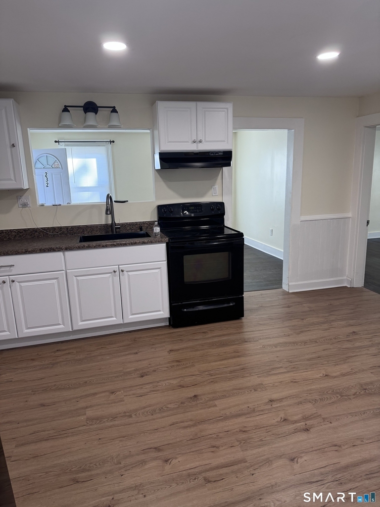 232 Hawkins Street - Photo 1