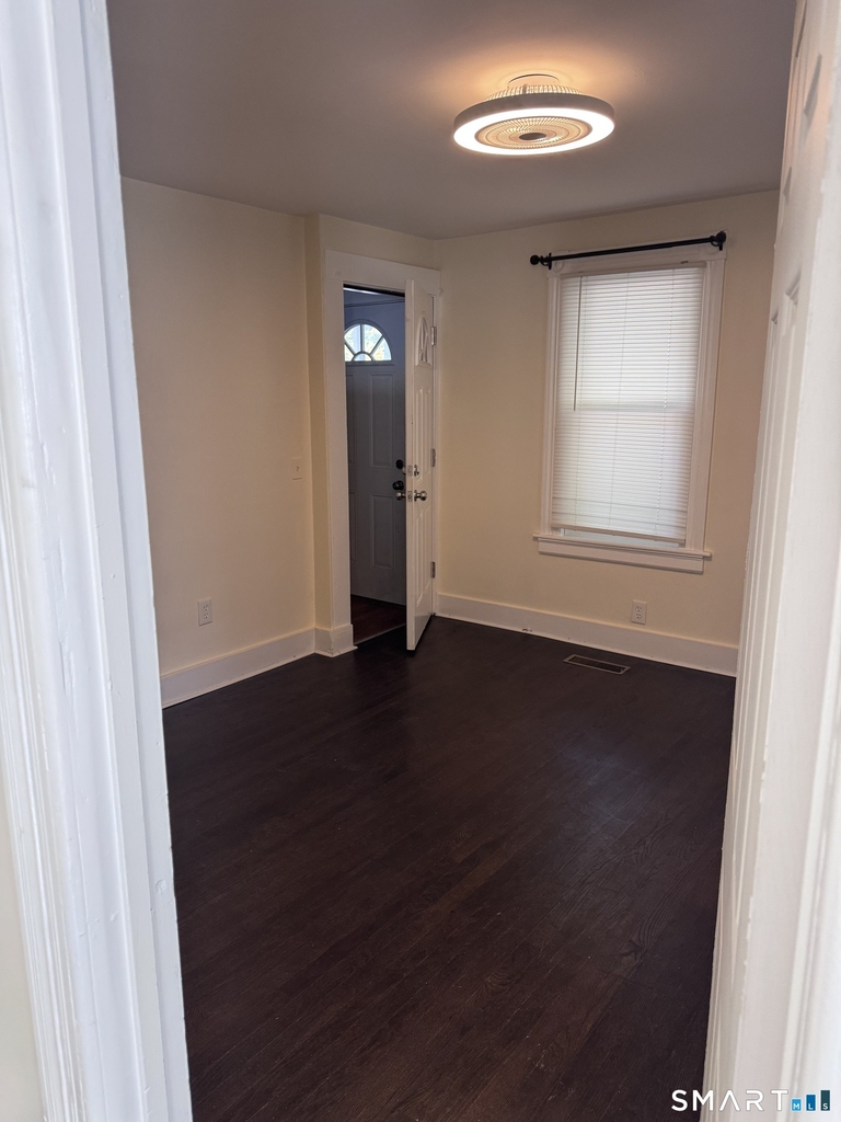 232 Hawkins Street - Photo 12