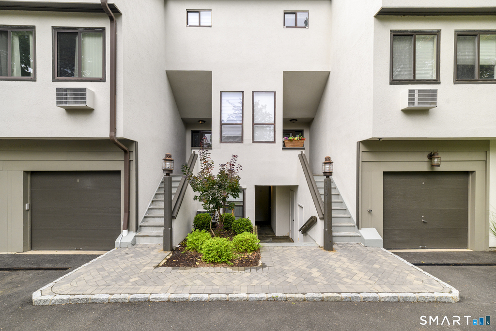 73 Harbor Drive - Photo 4