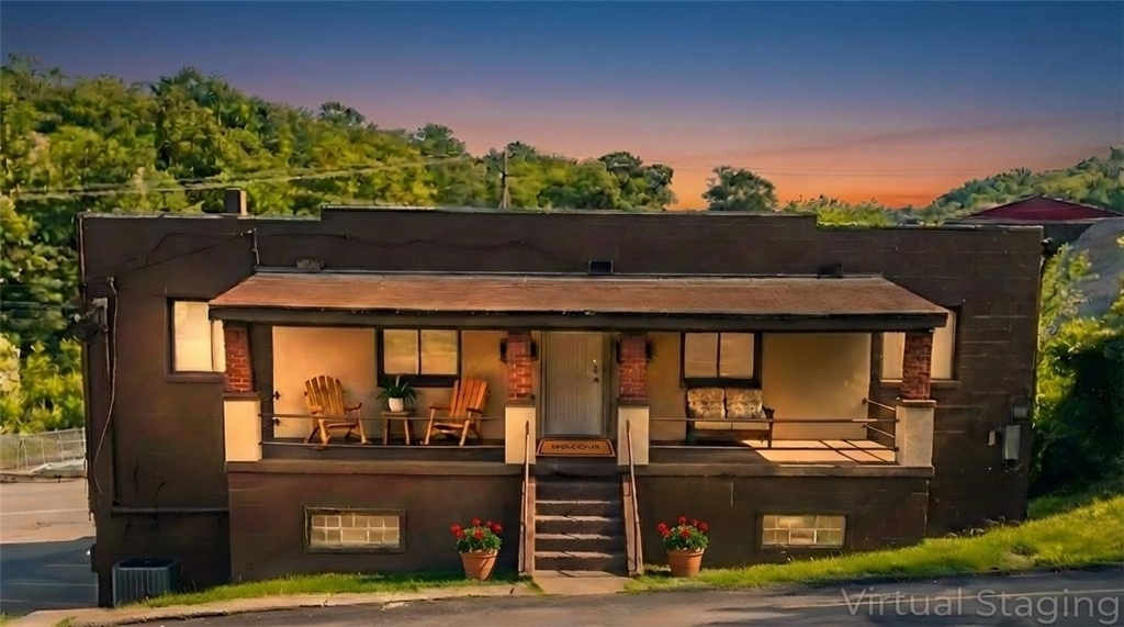 10261 Center Highway - Photo 9