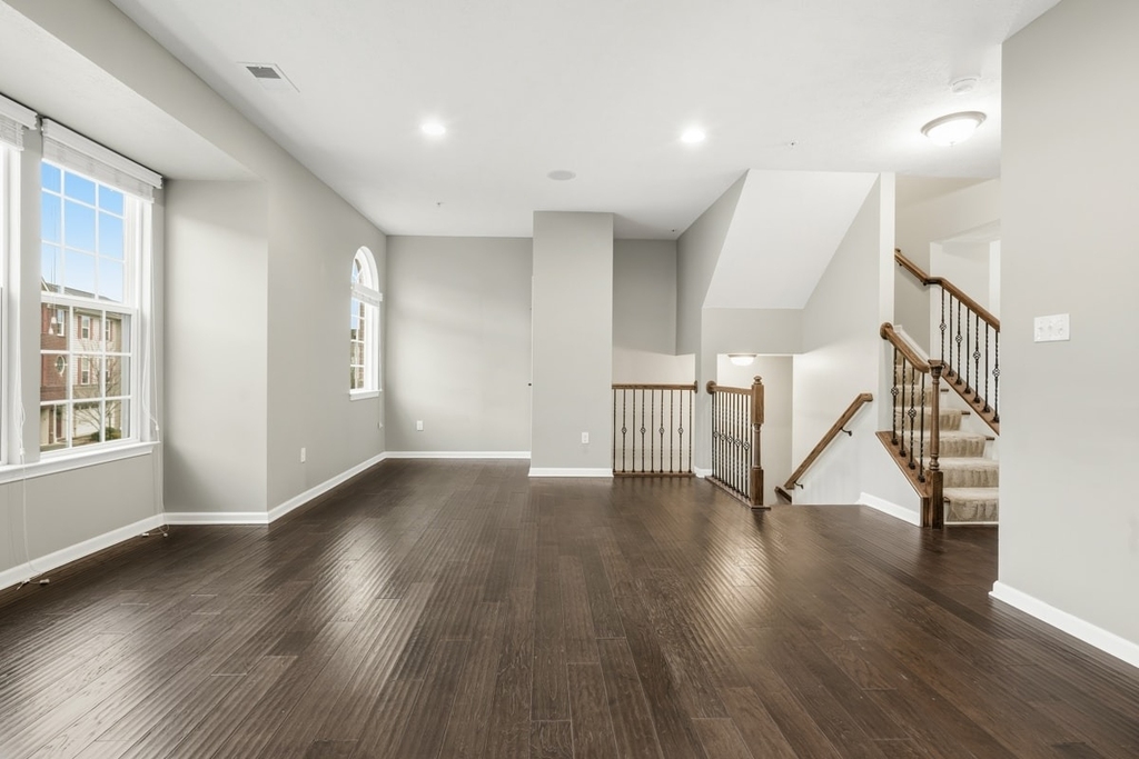 1204 Pointe View Drive - Photo 10