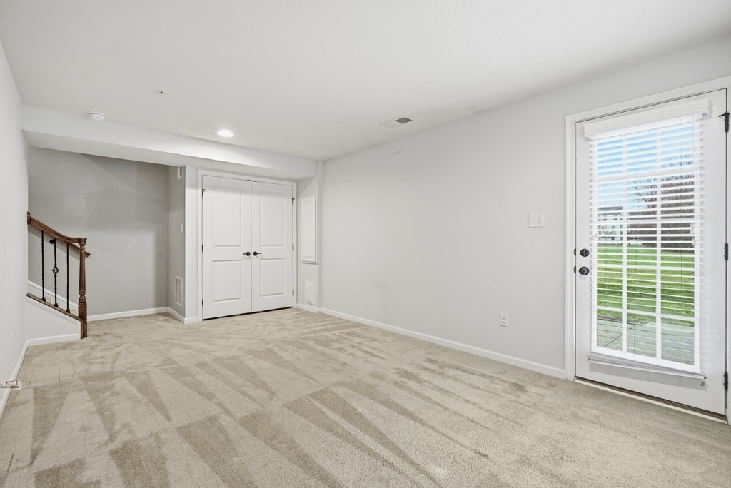 1204 Pointe View Drive - Photo 3