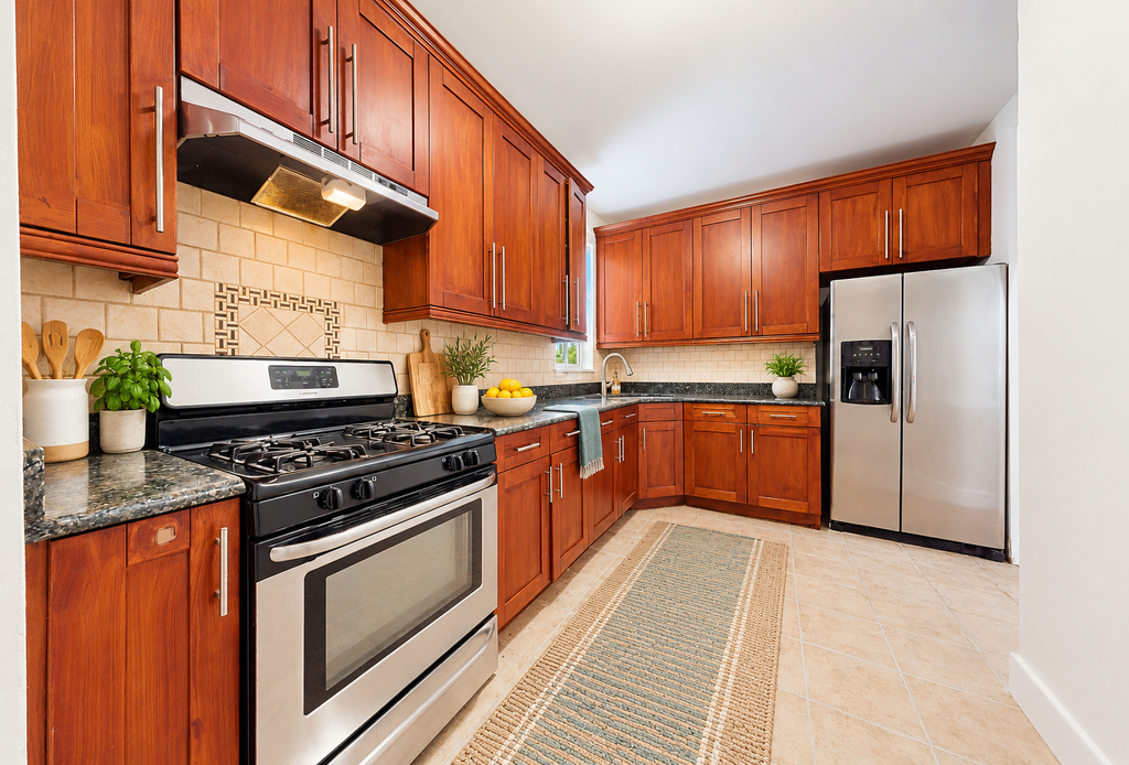 1944 Madison Avenue - Photo 5