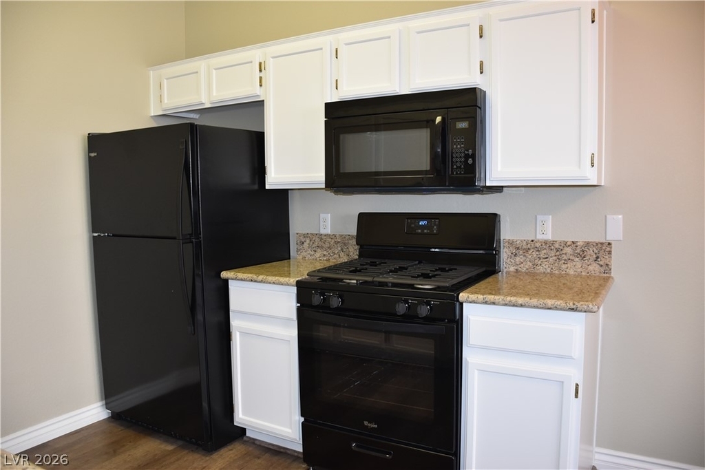 700 Carnegie Street - Photo 15