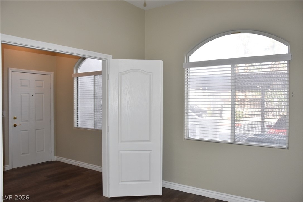 700 Carnegie Street - Photo 4