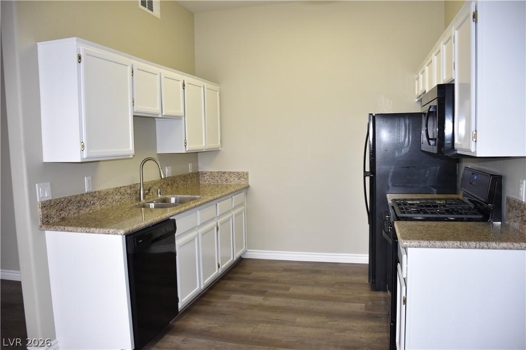 700 Carnegie Street - Photo 16