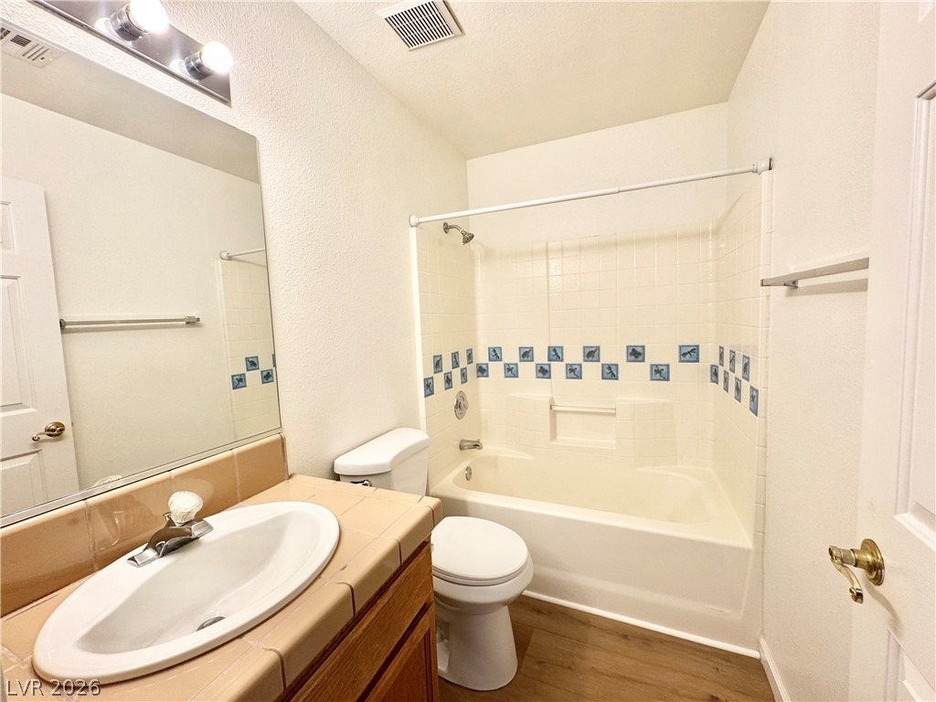 460 Comstock Street - Photo 3