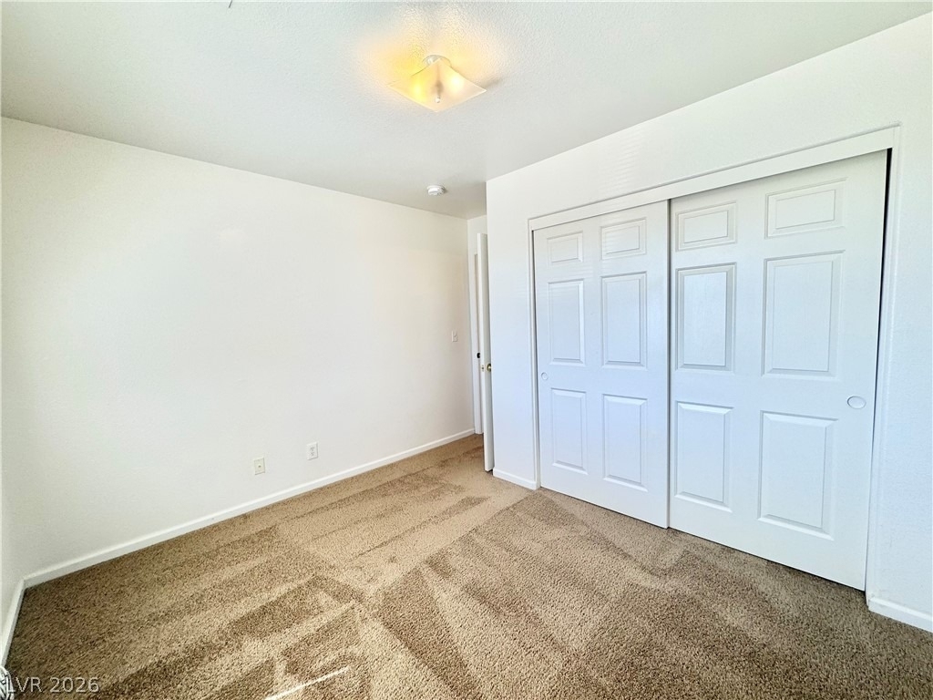 460 Comstock Street - Photo 2