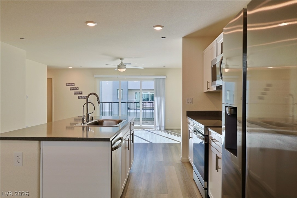 6888 Prairie Pearl Street - Photo 8