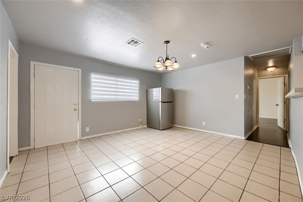 6512 Evergreen Avenue - Photo 9