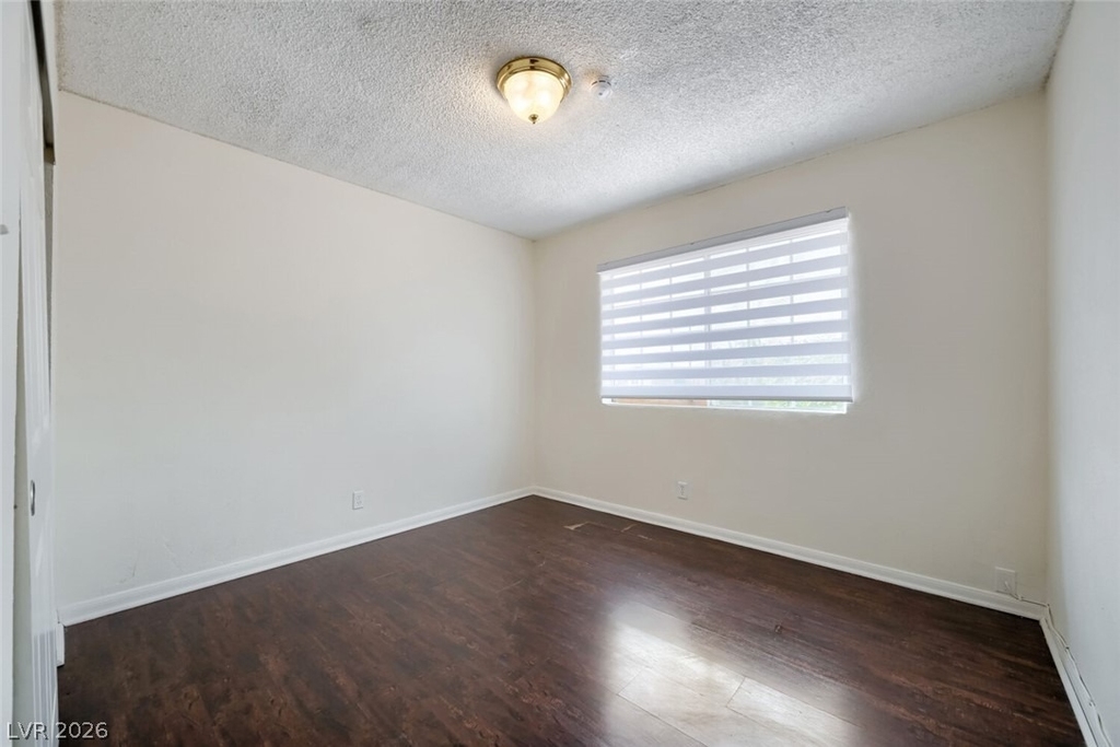 6512 Evergreen Avenue - Photo 14