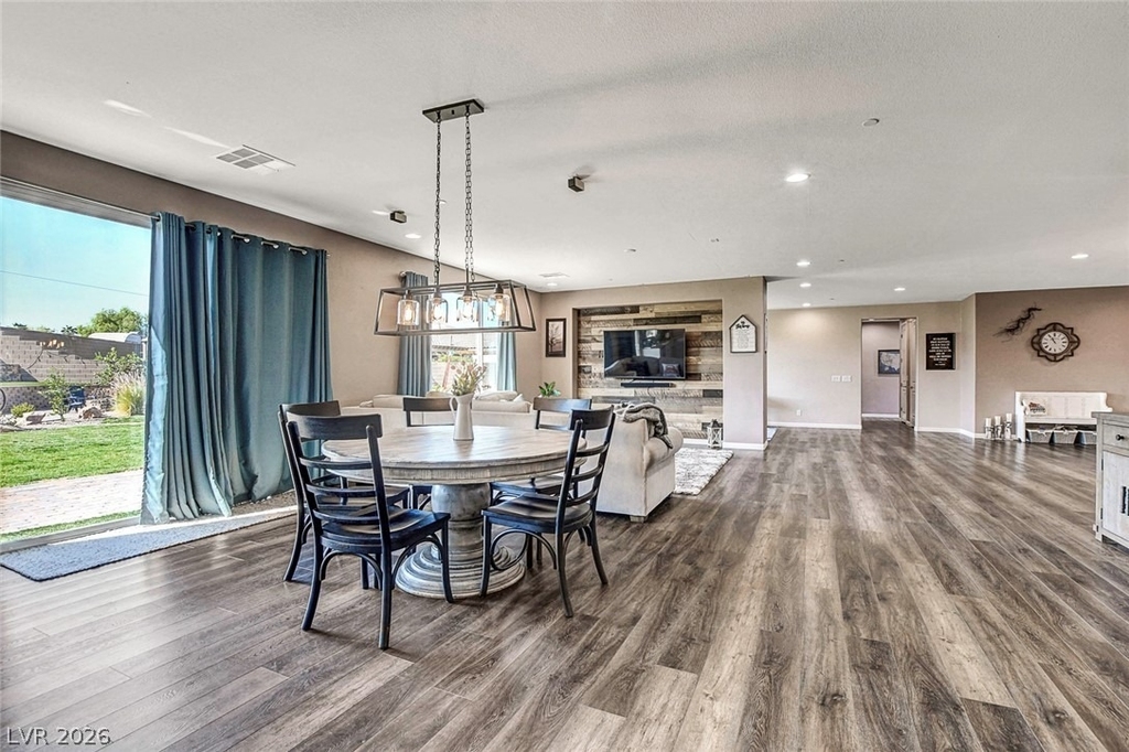8621 Hickam Avenue - Photo 17