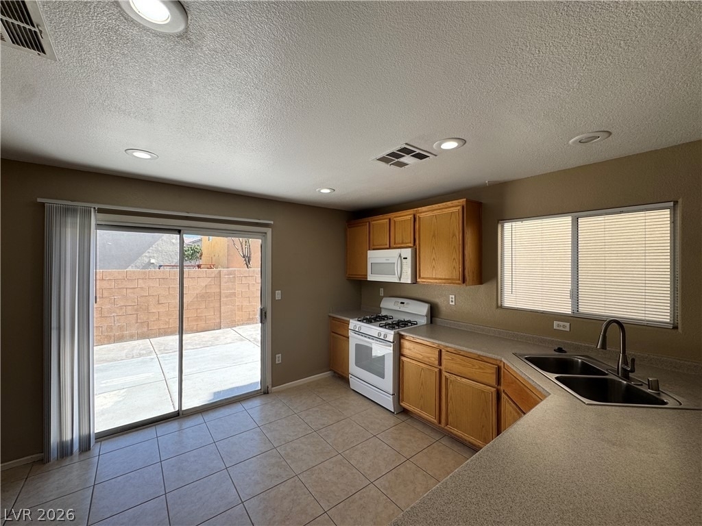 4248 Dixieland Court - Photo 6
