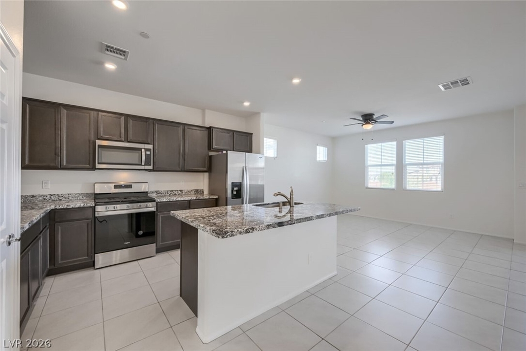 633 Sedum Avenue - Photo 5