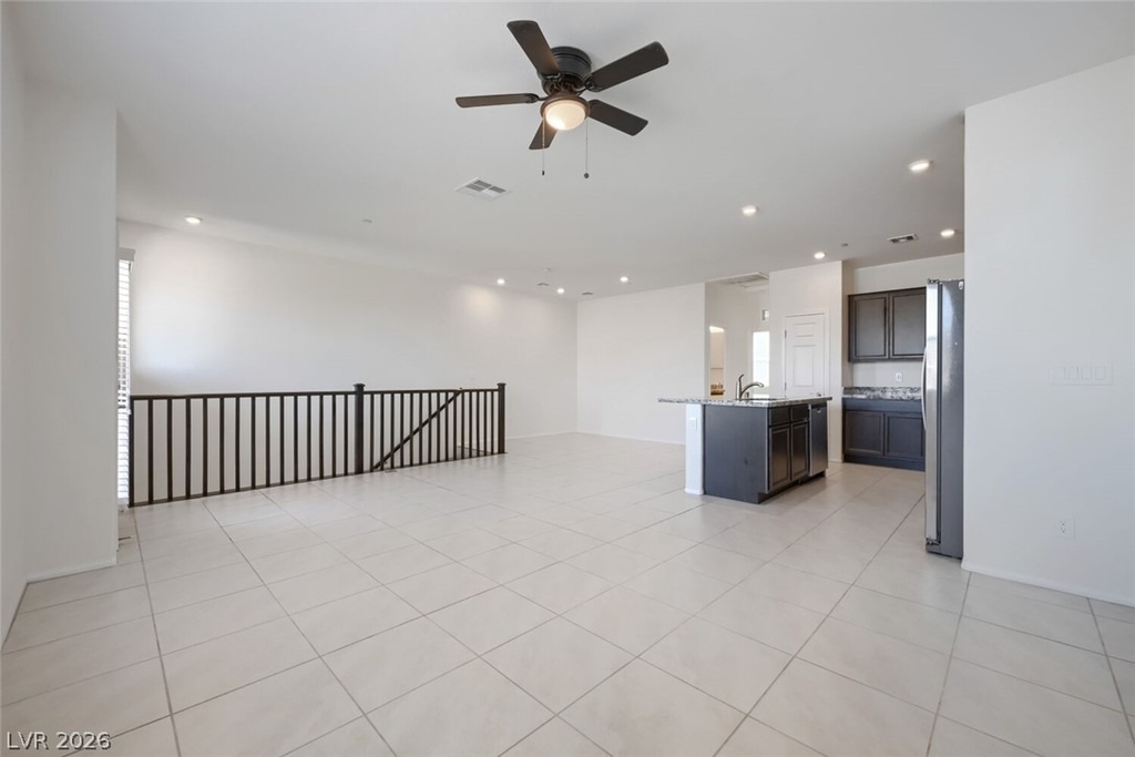 633 Sedum Avenue - Photo 4