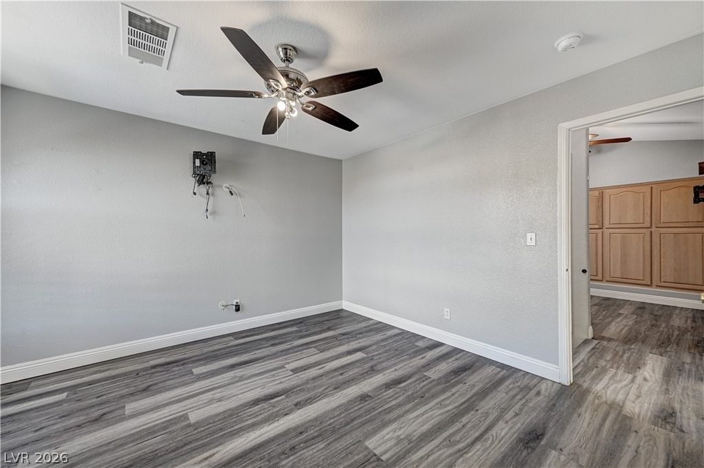 9409 Calico Garden Avenue - Photo 33
