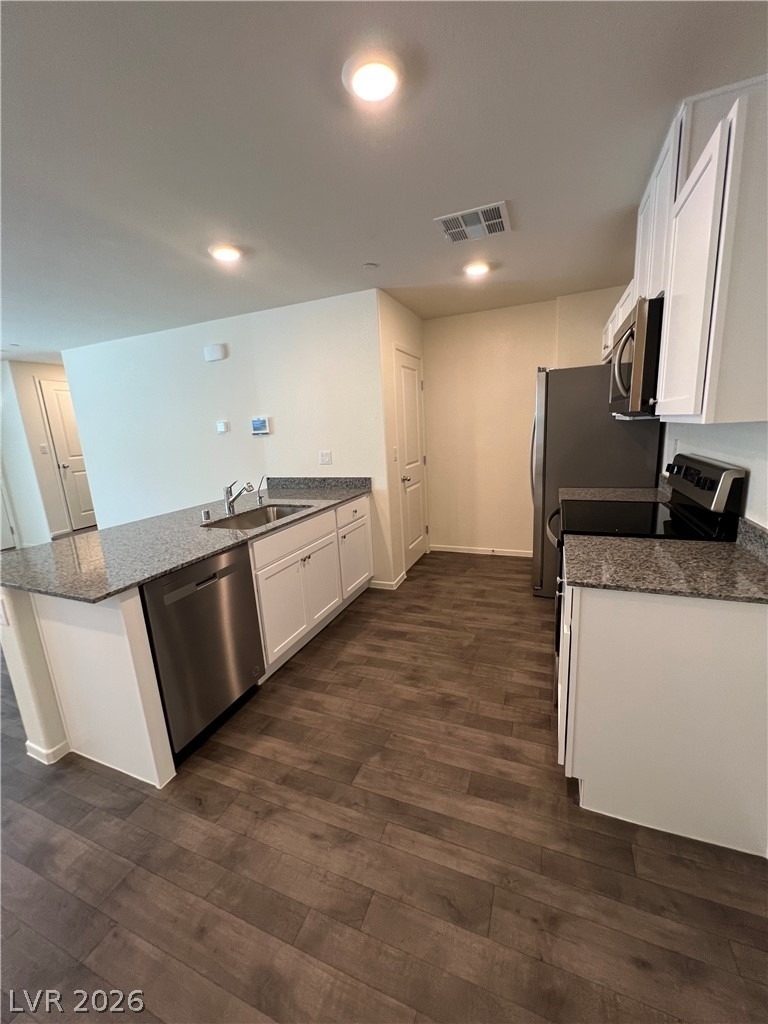1112 Ruby Sparrow Street - Photo 5