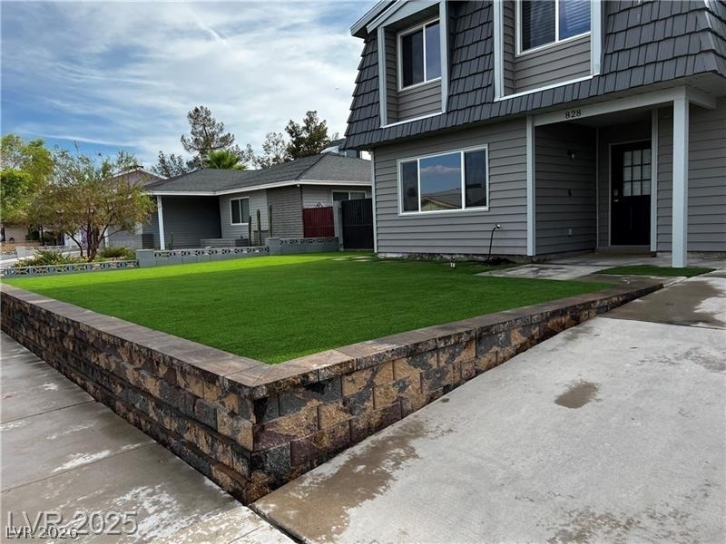 828 Eugene Cernan Street - Photo 0