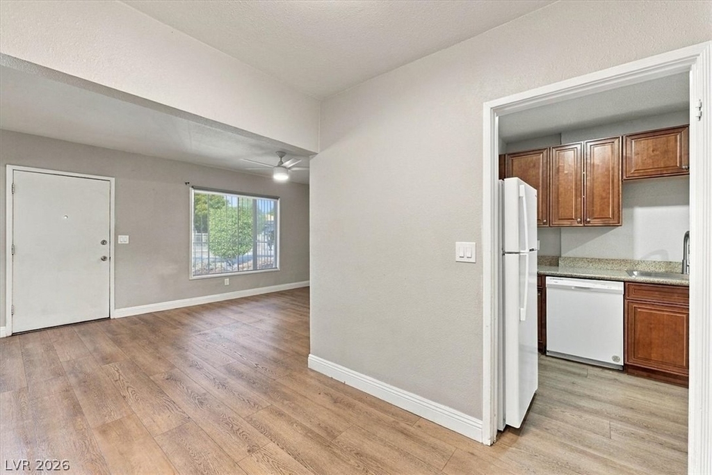 427 S 16th Street - Photo 18