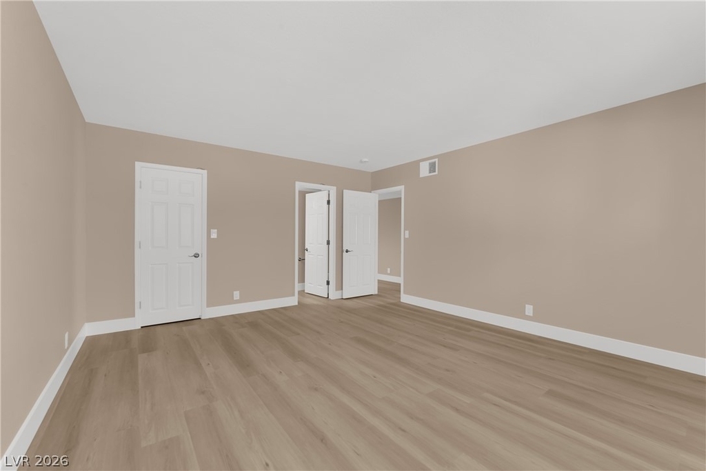 5386 River Glen Drive - Photo 6