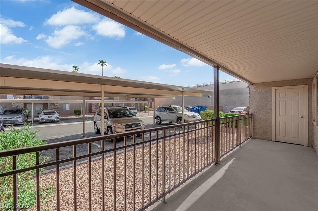 5386 River Glen Drive - Photo 26