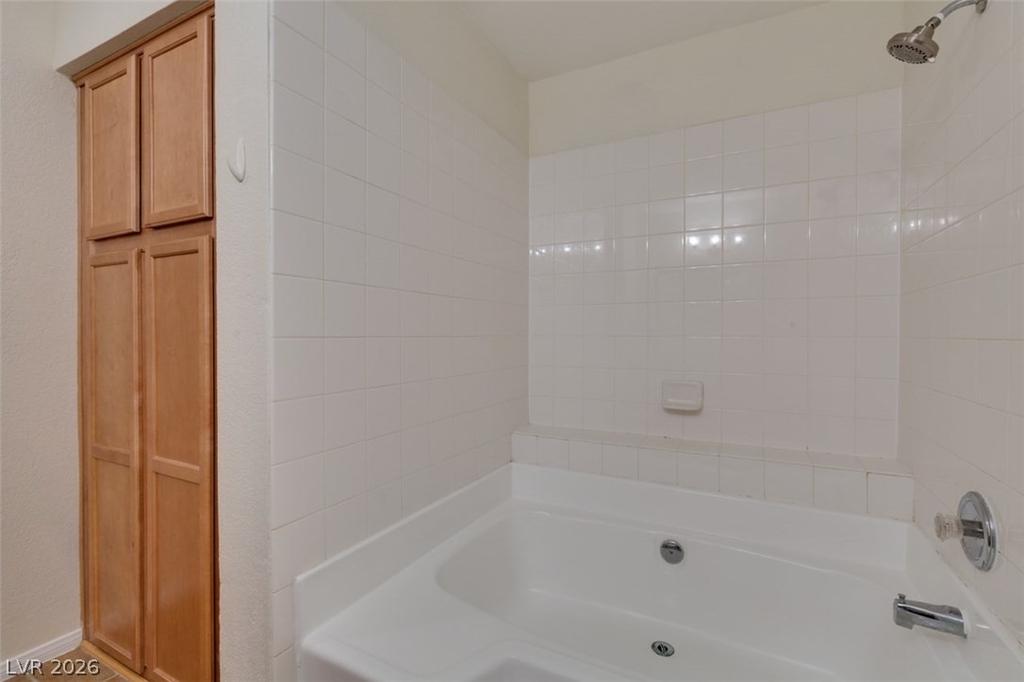 9325 W Desert Inn Road - Photo 30