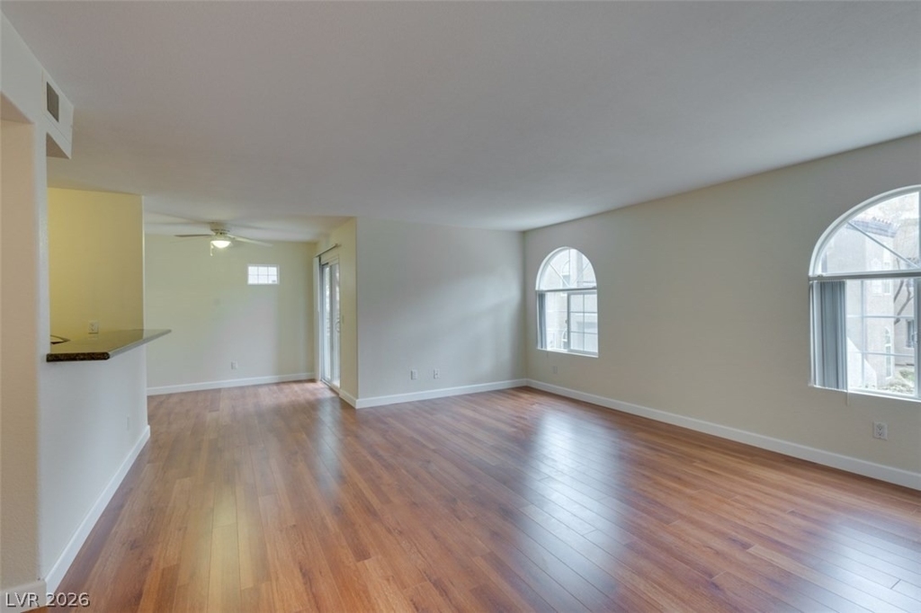 9325 W Desert Inn Road - Photo 3