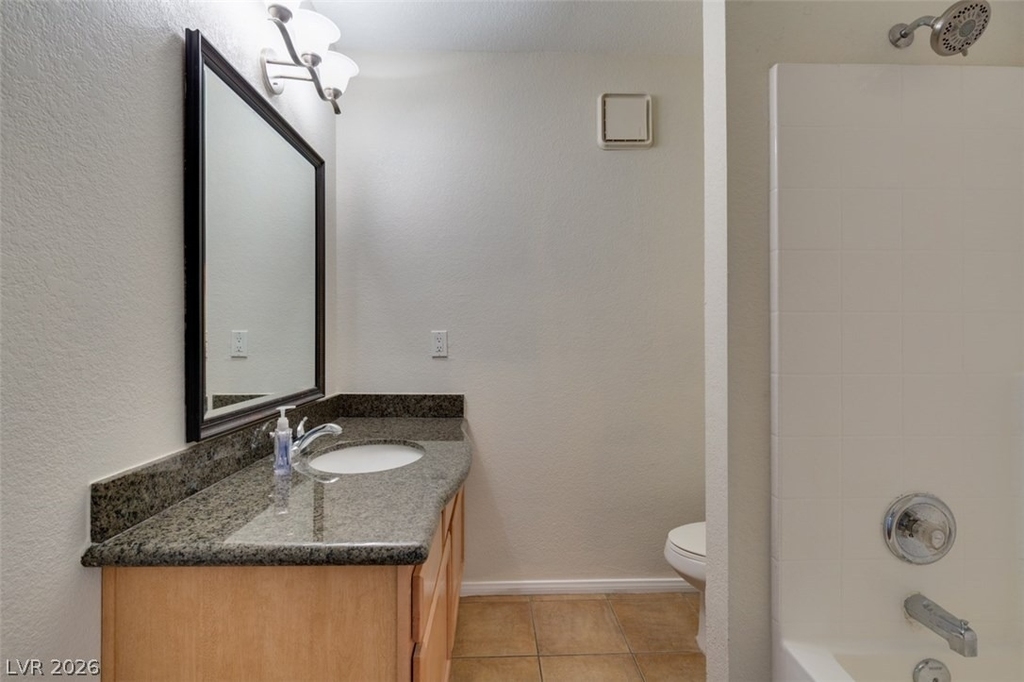 9325 W Desert Inn Road - Photo 26