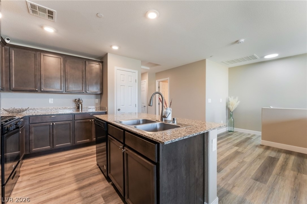 5230 Steep Cliffs Avenue - Photo 16