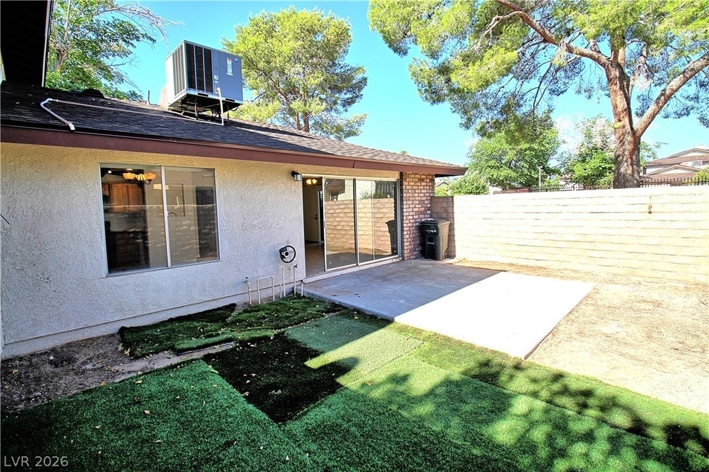 2349 Canfield Drive - Photo 10
