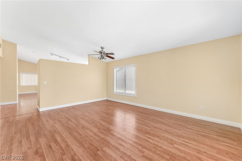 3124 Bayliner Avenue - Photo 2