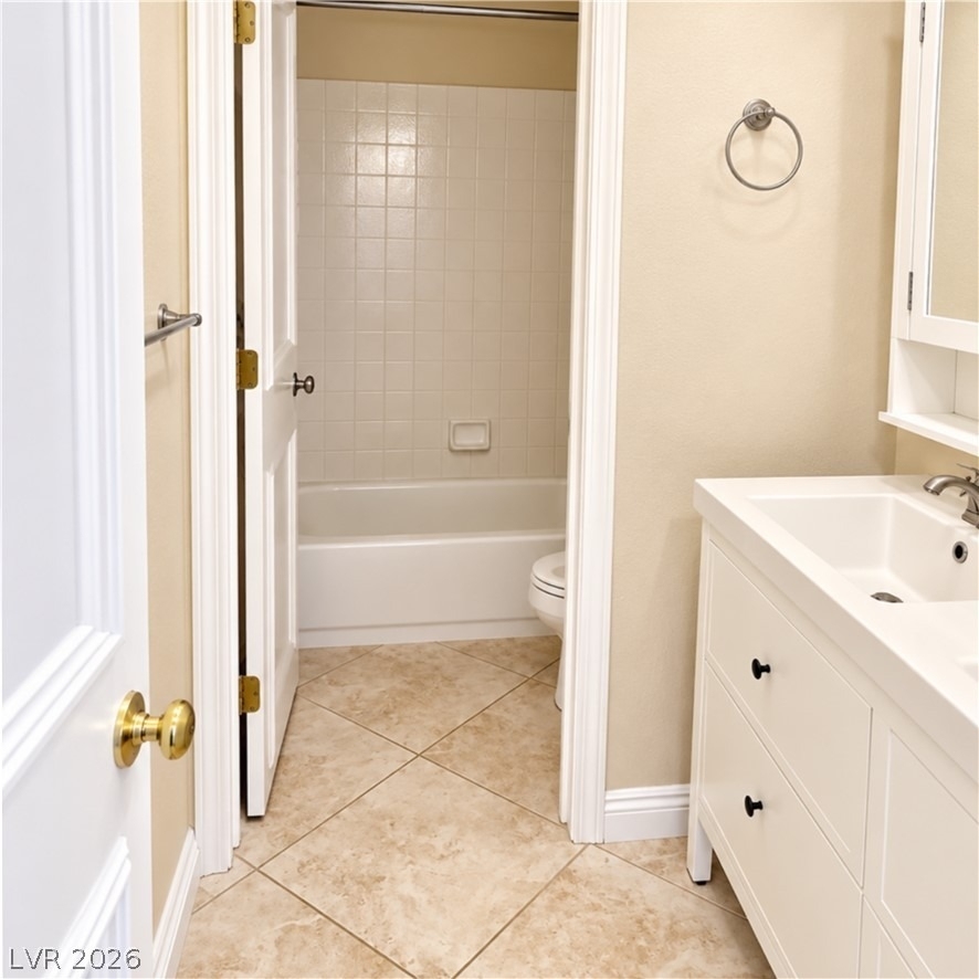 10279 Queensbury Avenue - Photo 12