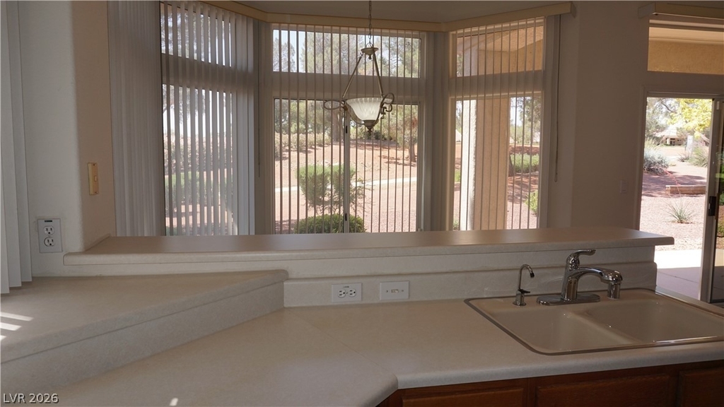 9341 Villa Ridge Drive - Photo 11
