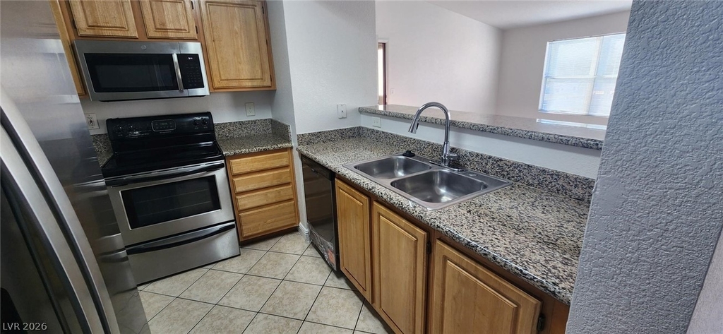 5055 Hacienda Avenue - Photo 4
