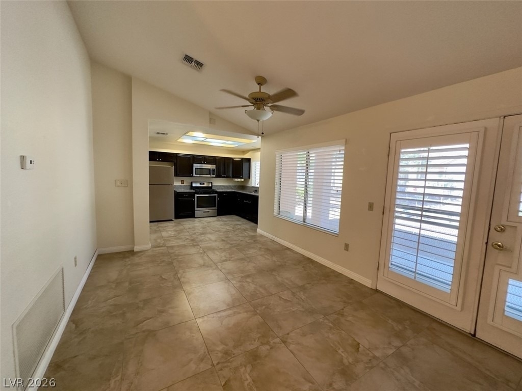 2519 Sungold Drive - Photo 4