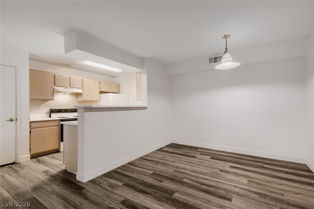 1150 N Buffalo Drive - Photo 10