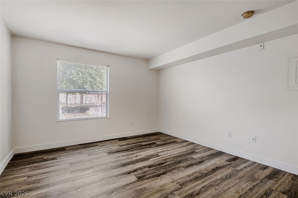 1150 N Buffalo Drive - Photo 19