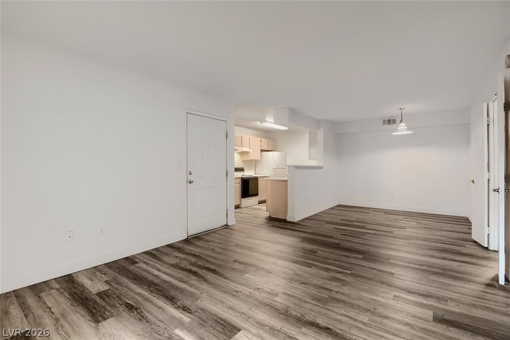 1150 N Buffalo Drive - Photo 8