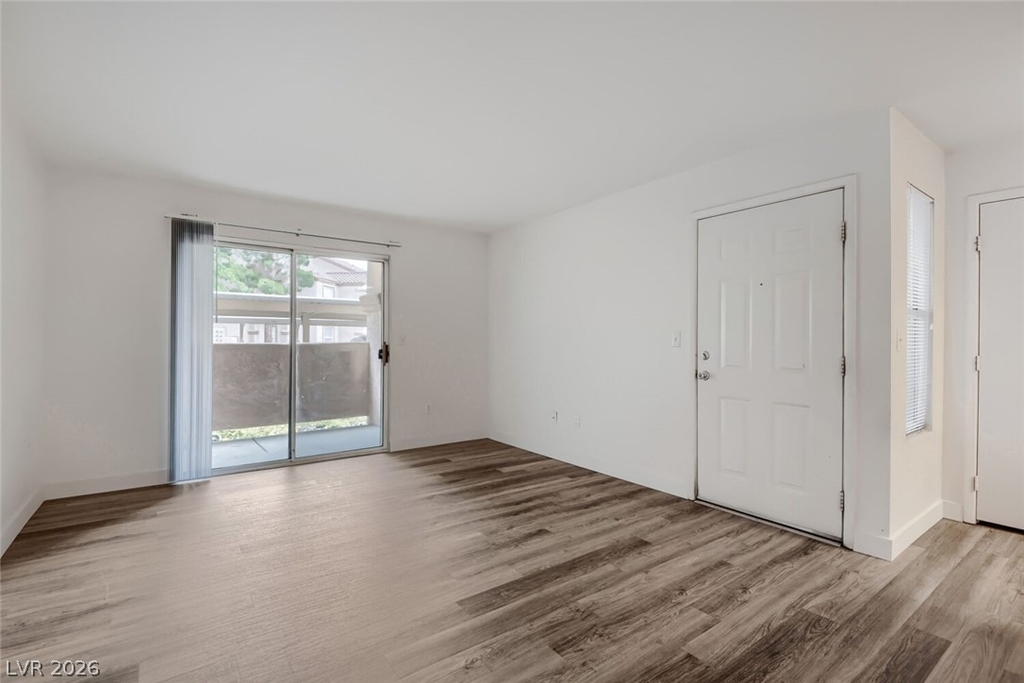 1150 N Buffalo Drive - Photo 7