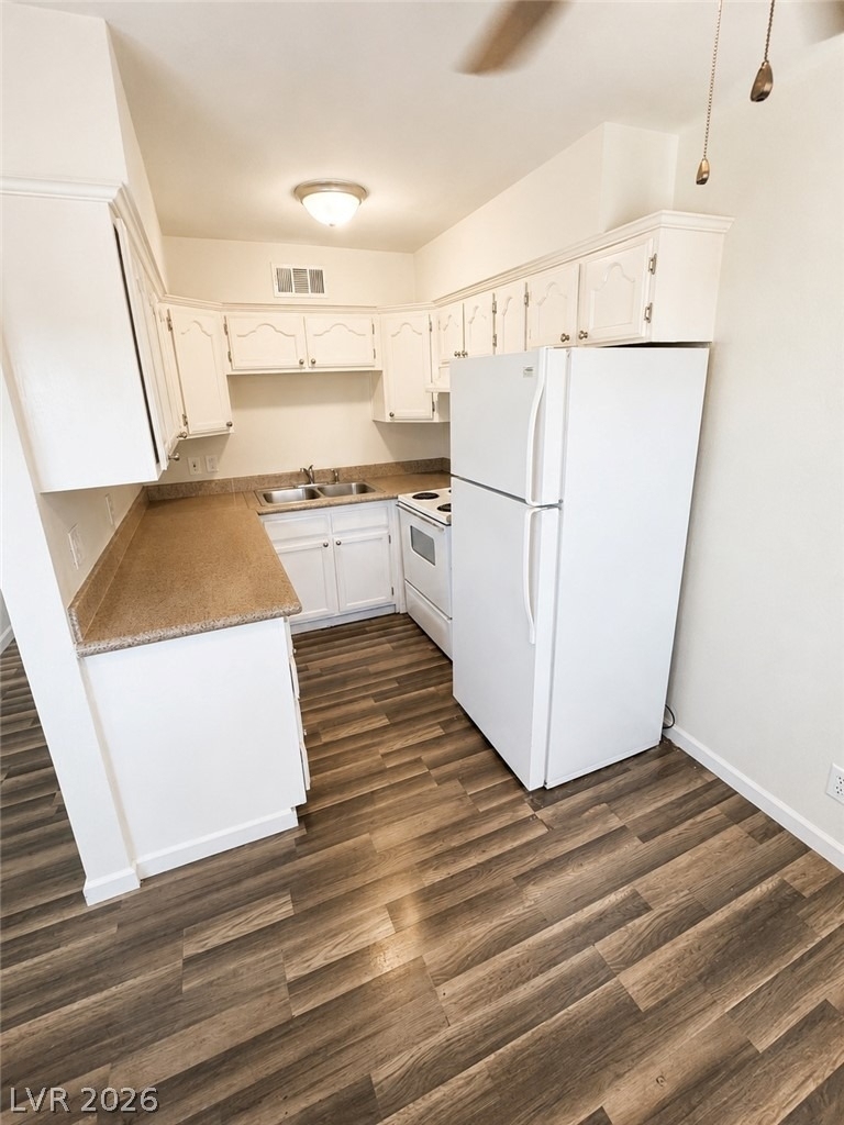 412 W Monroe Avenue - Photo 3