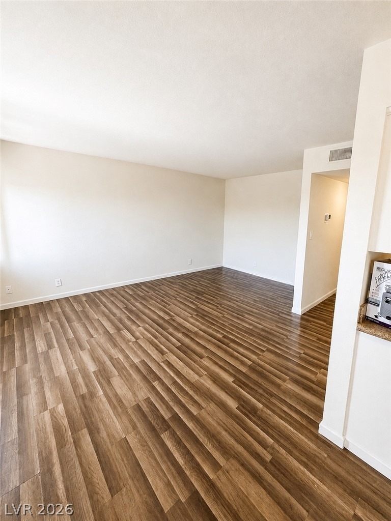 412 W Monroe Avenue - Photo 1