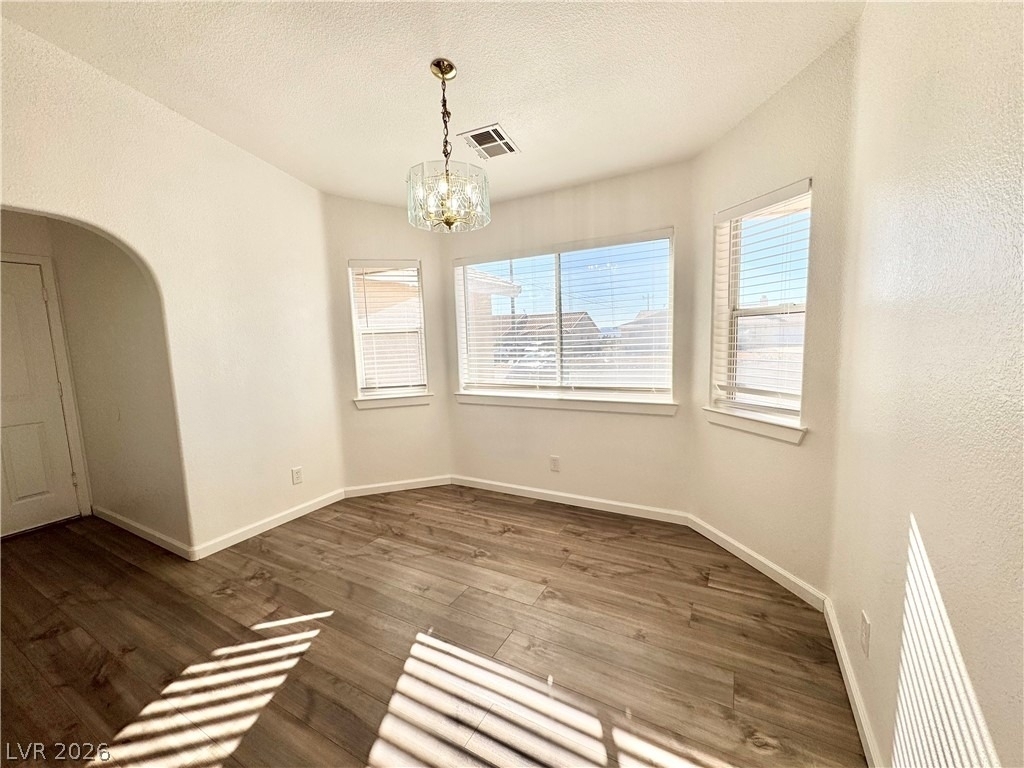 2041 Tiawah Avenue - Photo 3