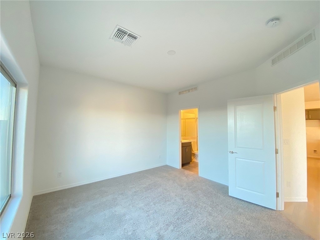 8462 Hawks View Street - Photo 17