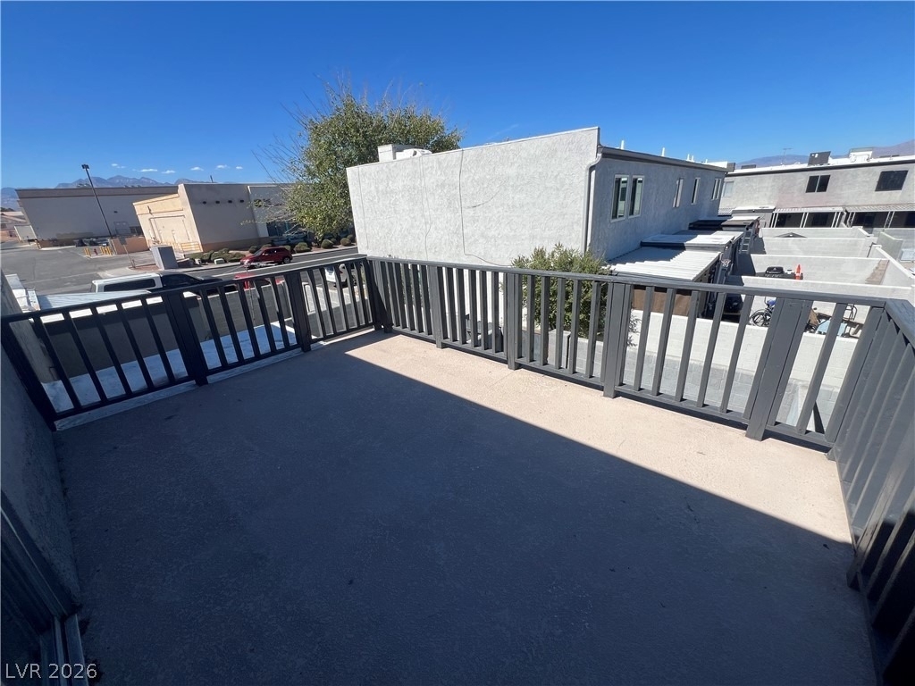 1408 N Jones Boulevard - Photo 10